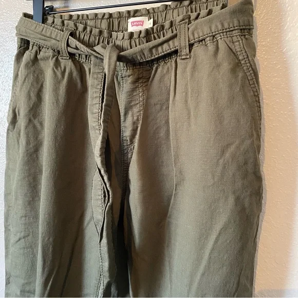 Levi’s Paper Bag Pants - Picture 2 of 7